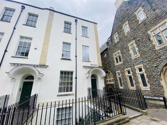Apartment for rent in Tyndall's Park, Bristol