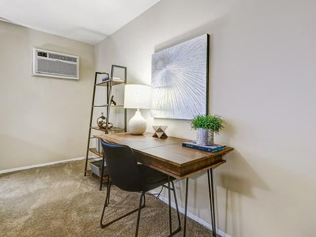 Apartment for rent in South Park, Pennsylvania