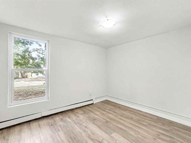 Apartment for rent in Arva, Ontario