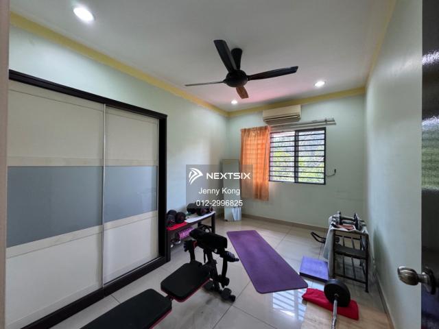 Residential House for sale in Country Heights Damansara, Kuala Lumpur