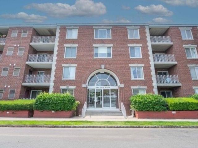 Condo for sale in Bayonne Condo for sale in Bayonne