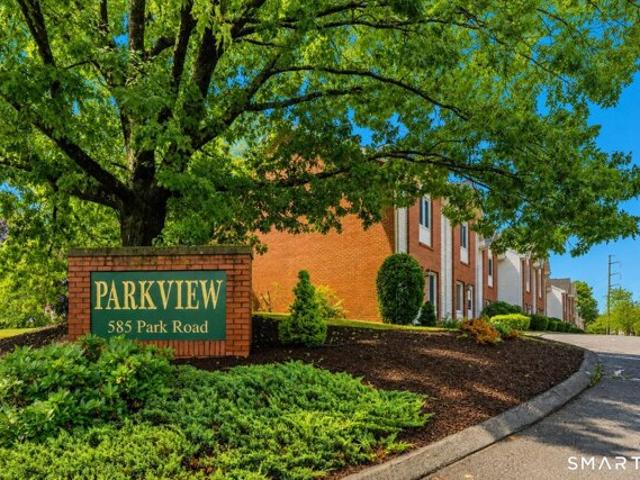 House for sale in Waterbury, Connecticut