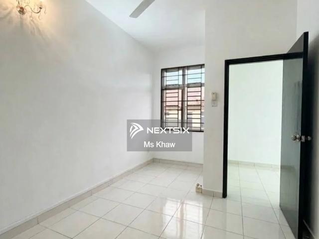Residential House for sale in Country Heights Damansara, Kuala Lumpur