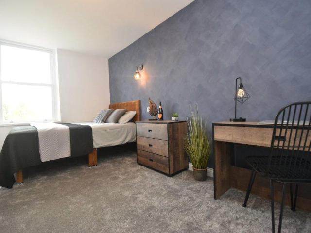 House for rent in Worsbrough Common, Worsbrough