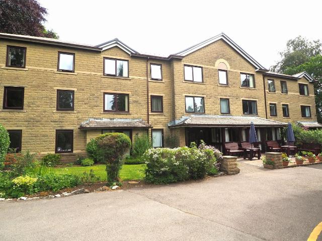 Apartment for rent in Charlesworth, East Midlands