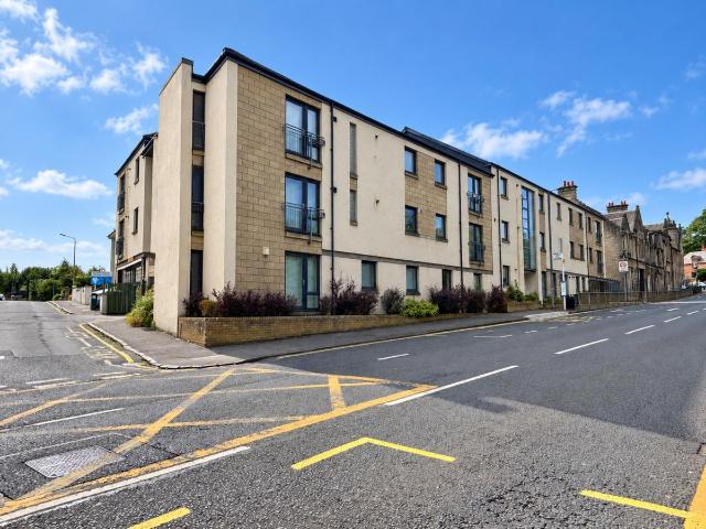 Apartment for rent in Hamilton, Scotland