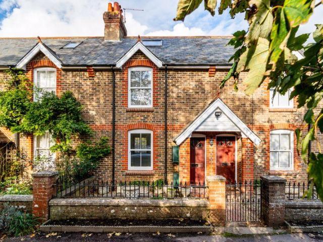 House for rent in Horsham, West Sussex