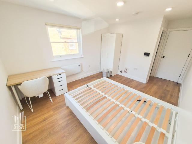 Room for rent in Crouch End, Greater London