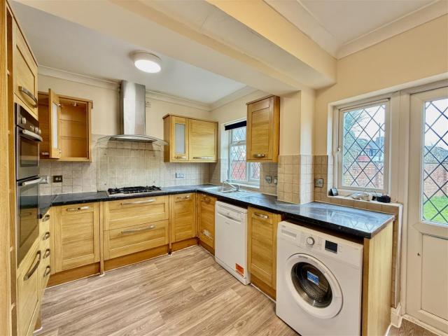 House for rent in London Borough of Hounslow, Greater London