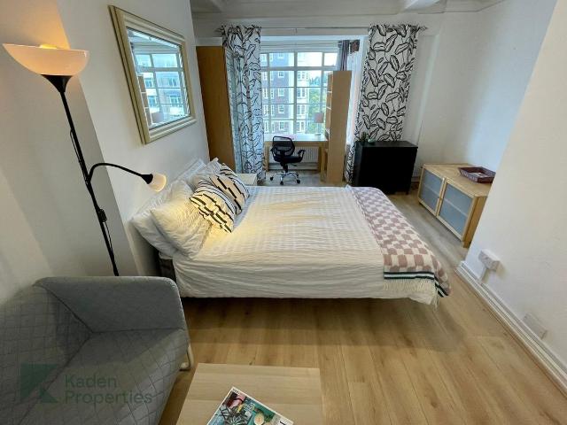 Apartment for rent in Marylebone, Greater London