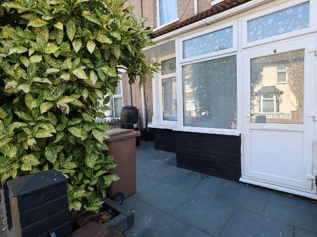 House for rent in Leyton, Greater London