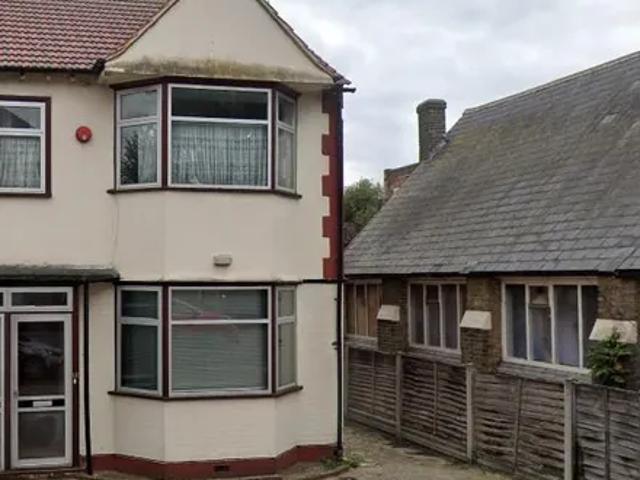 House for rent in Alperton, Greater London