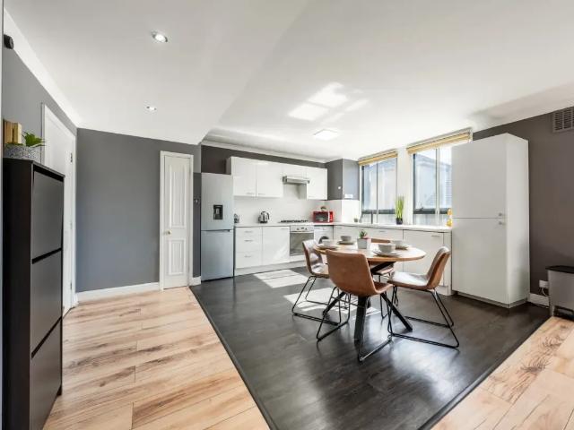 Apartment for rent in St. John's Wood, Isle Of Man