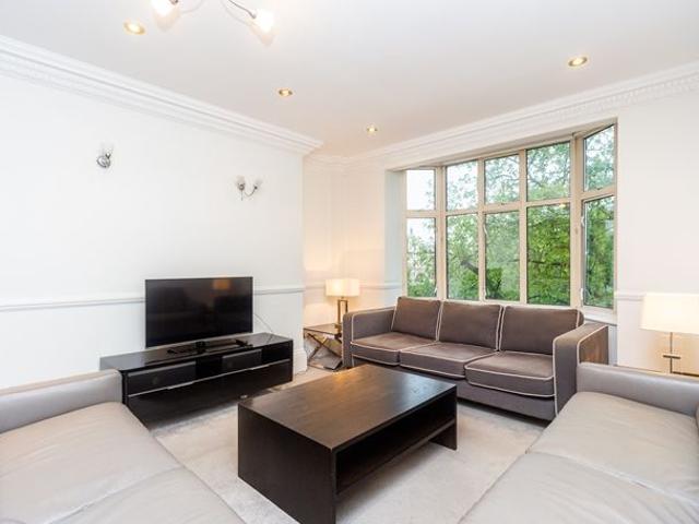 Apartment for rent in St. John's Wood, Greater London