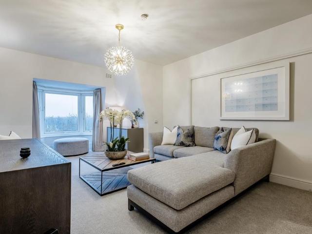 Apartment for rent in St. John's Wood, Greater London