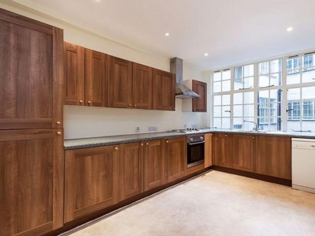 Apartment for rent in St. John's Wood, Isle Of Man