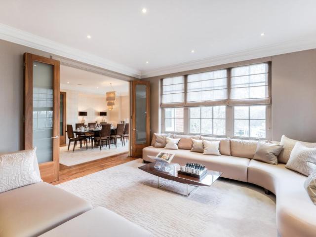 Apartment for rent in St. John's Wood, Greater London