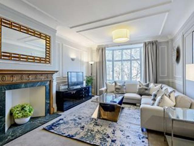 Apartment for rent in St. John's Wood, Greater London