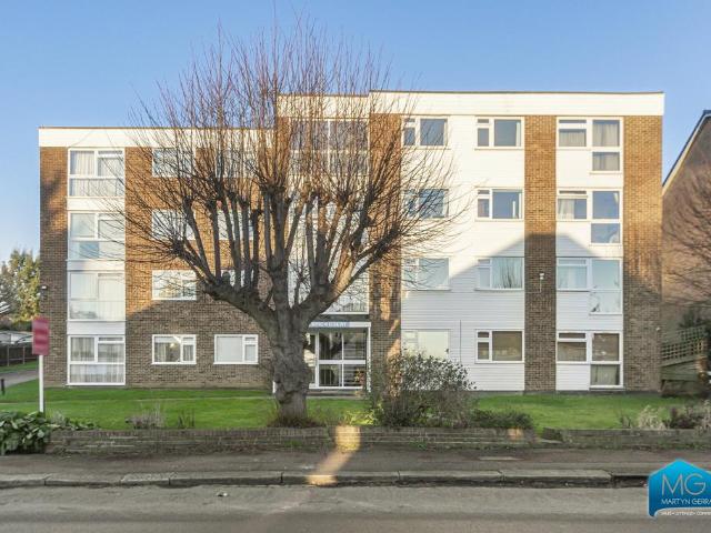 Apartment for rent in London Borough of Barnet, Greater London