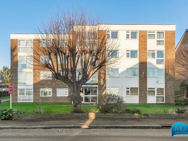 Apartment for rent in London Borough of Barnet, Greater London