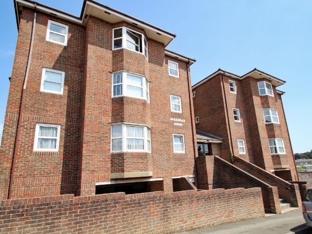 Apartment for rent in Oakfield, Ryde