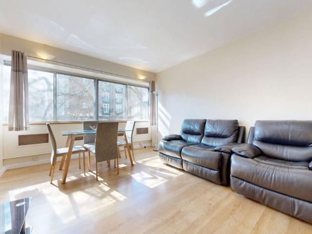 Apartment for rent in St. John's Wood, Greater London