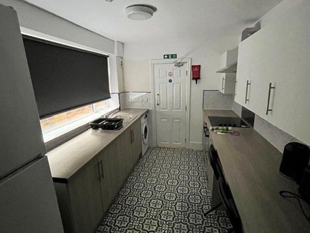 Room for rent in Pocket Nook, St Helens