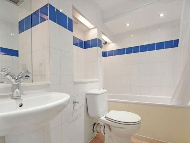 Apartment for rent in St. John's Wood, Greater London