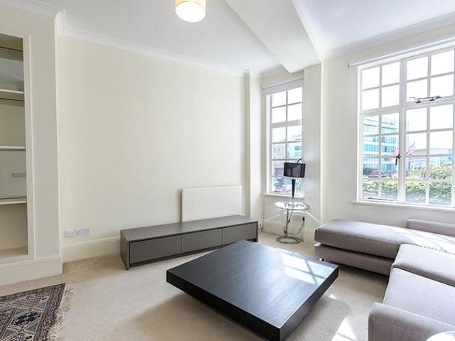 House for rent in St. John's Wood, Greater London