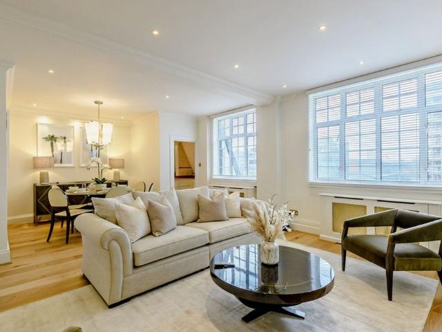 Apartment for rent in St. John's Wood, Greater London