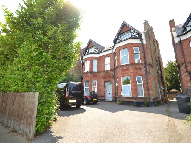 Studio for rent in Surbiton, Greater London