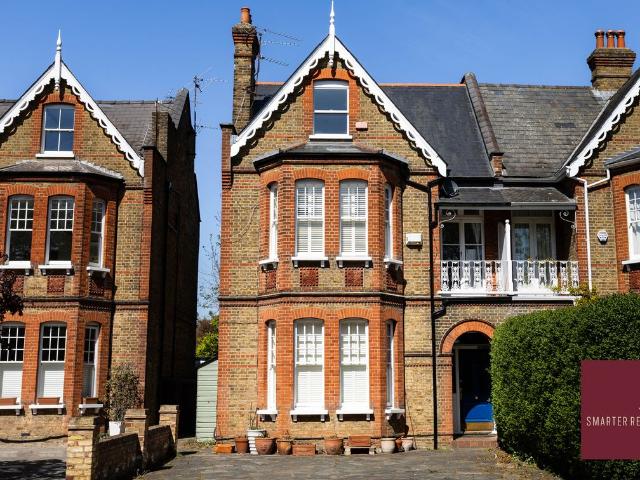 Apartment for rent in Hampton Wick, Greater London