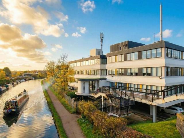 Apartment for rent in West Timperley, Trafford