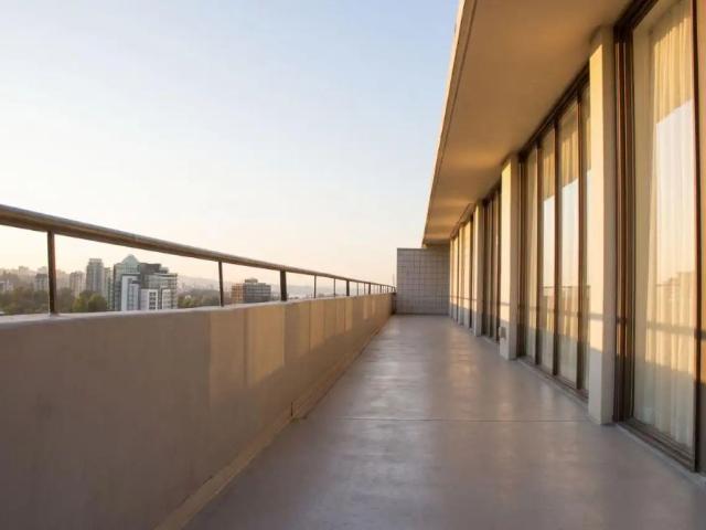 Apartment for rent in Park Royal, West Vancouver