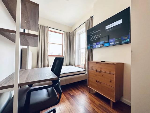 Room for rent in Arverne, New York