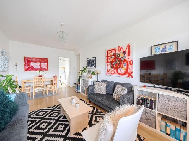 Apartment for rent in Clapham Junction, Greater London