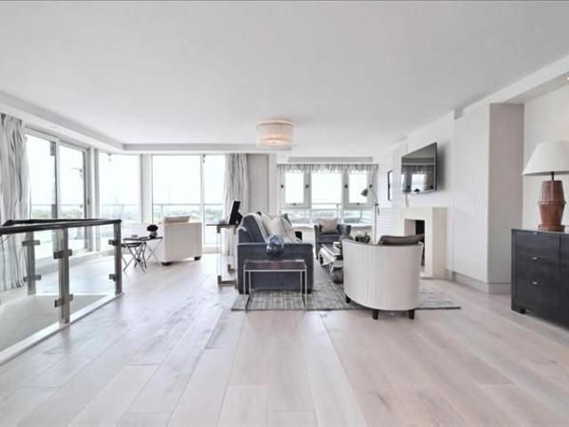 Apartment for rent in St. John's Wood, Greater London