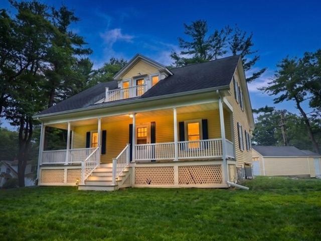House for sale in North Reading, Massachusetts