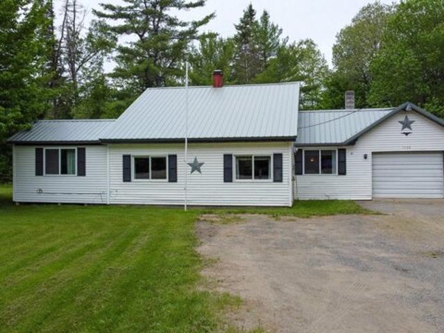 House for sale in Maine