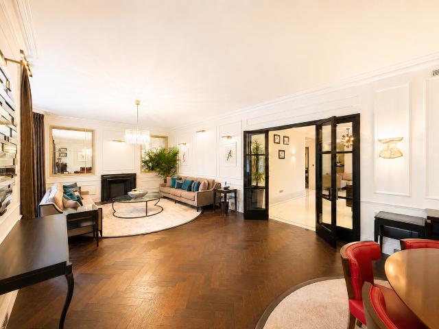 Apartment for rent in Mayfair, Greater London