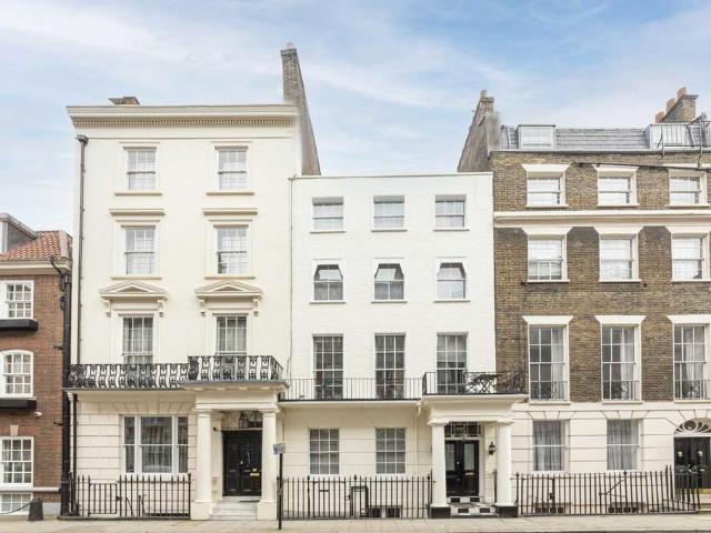 House for rent in Mayfair, Greater London
