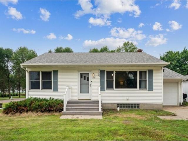 House for sale in Fairfax