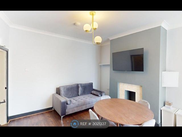 Room for rent in Swinton Park, Salford
