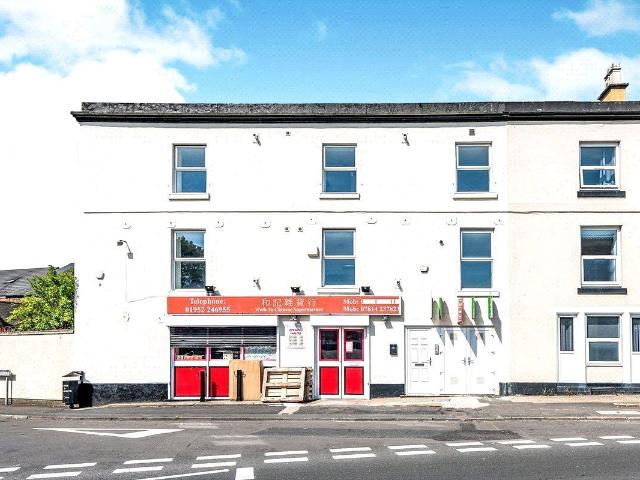 Studio for rent in Telford