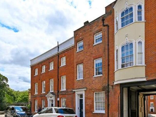 House for sale in Lambourn, West Berkshire