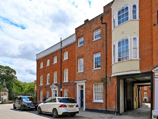 House for rent in Clewer New Town, Windsor