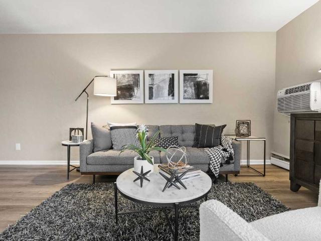 Apartment for rent in Hennepin, Minnesota