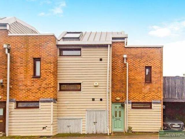 House for sale in Surrey