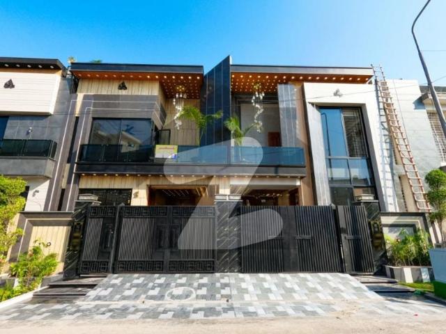 House for sale in لاہور, لاہور ڈویژن