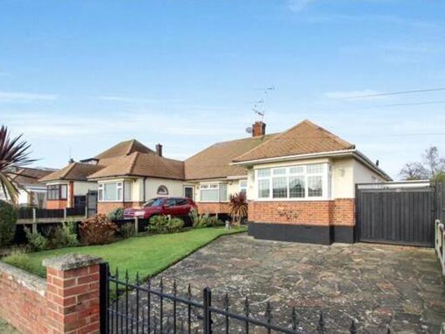 House for sale in Alton Barnes, Essex